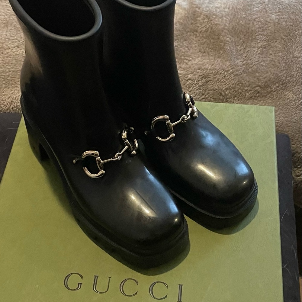 Gucci horsebit ankle boots - Picture 2 of 9